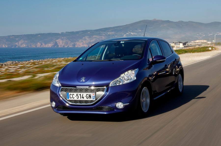 Peugeot 208 VAN bérlés kölcsönzés Győr